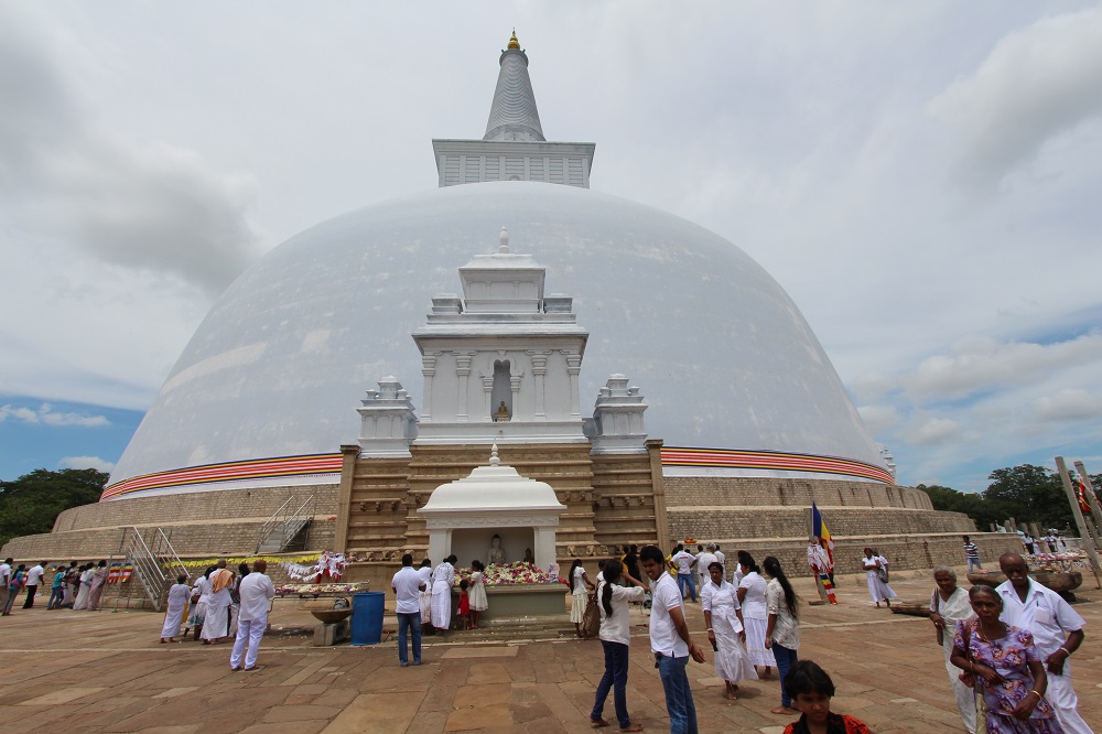 Ruwanwaliseya Sri Lanka Pilgrimage Site
